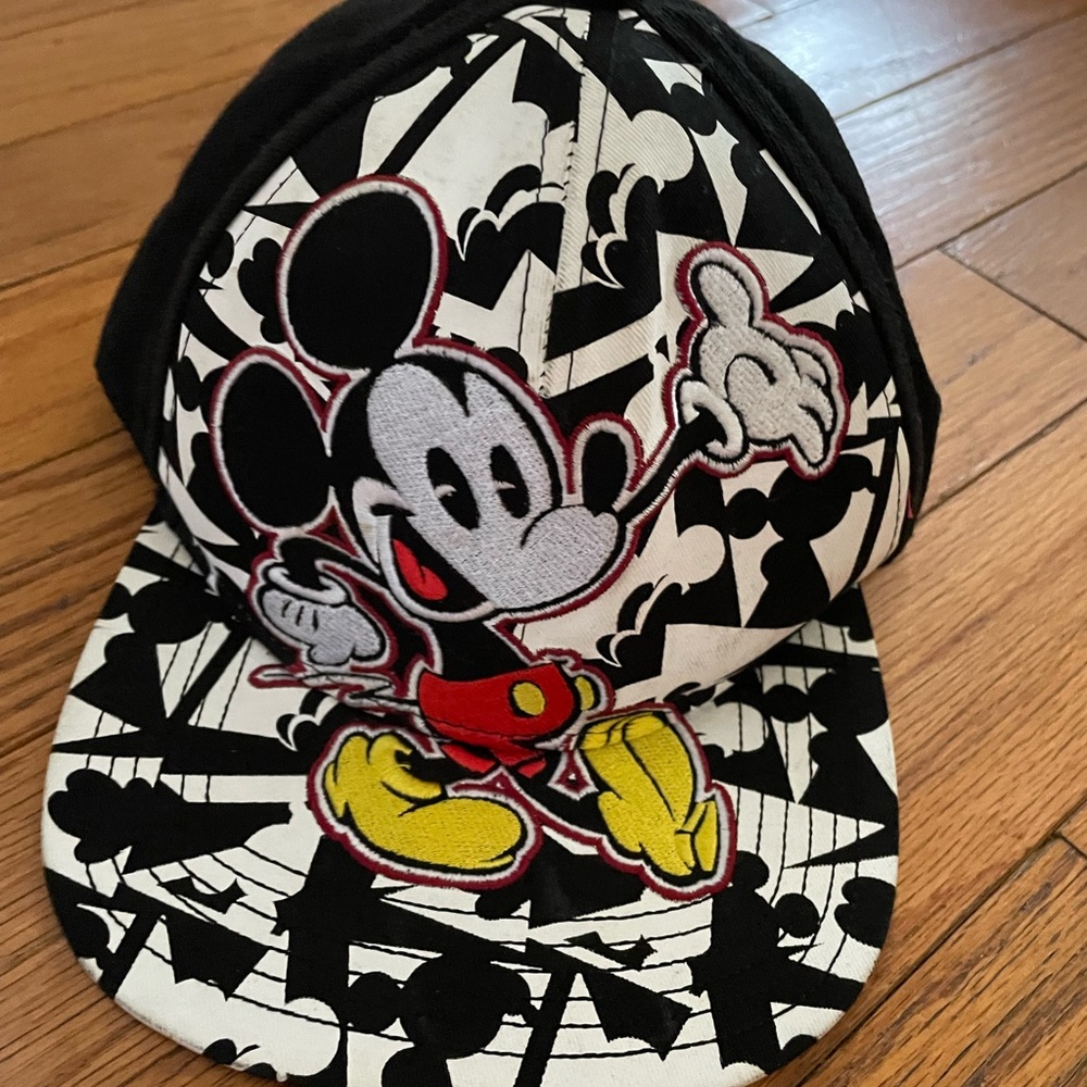 Disney Mickey Mouse Snapback Hat/cap